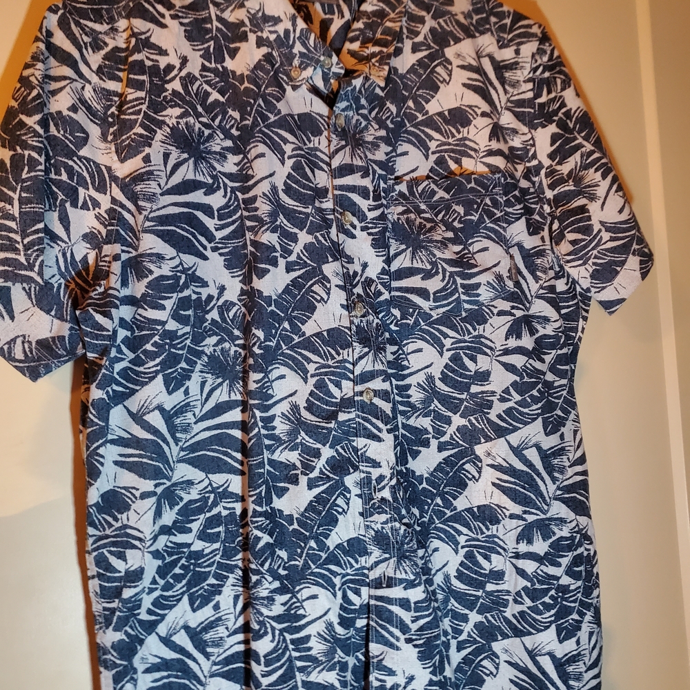 Eddie Bauer Navy Leaf Pattern Shirt